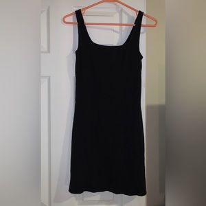 Cute short black dress🖤